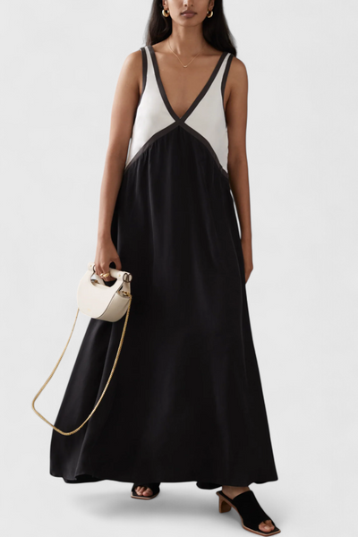 Zaynab - Elegant V-Neck Maxi Dress