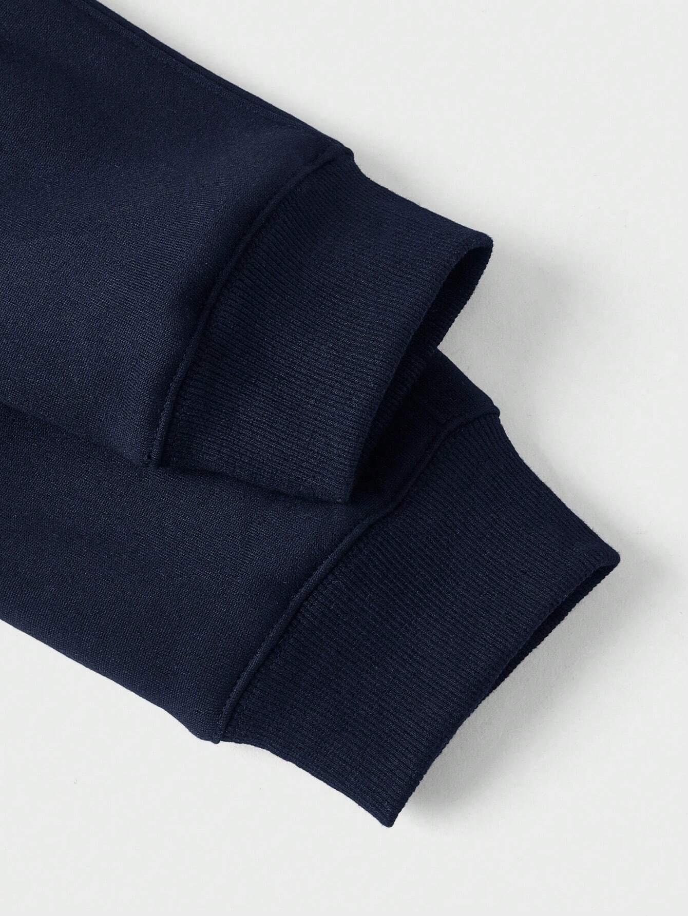 Arlen – Modern Half-Zip Pullover