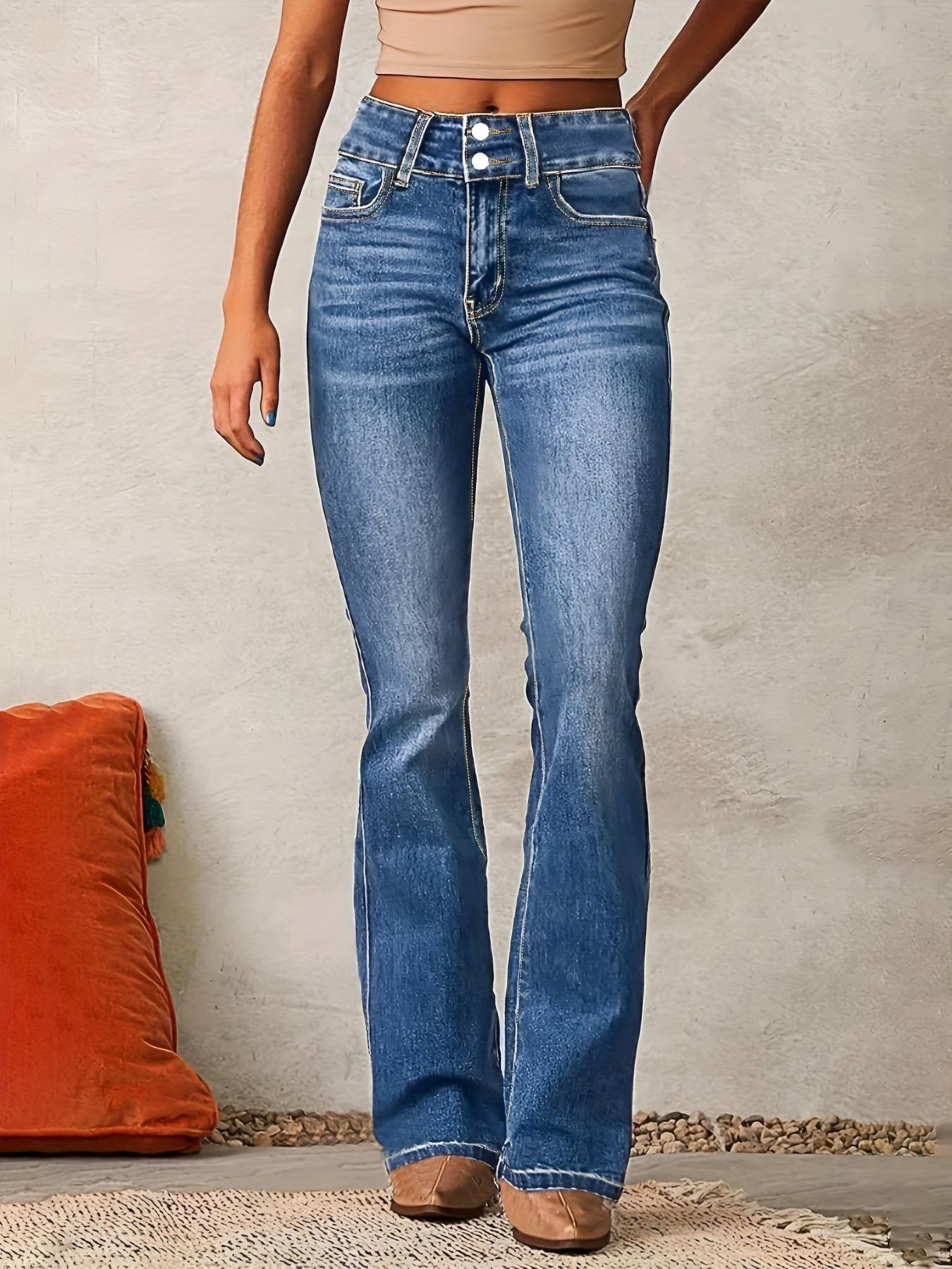 Kaya - High-Waisted Flared Jeans