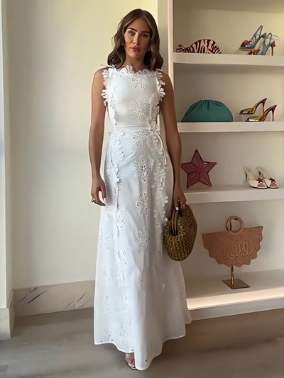 Elenora – Lace Floral Tie-Strap Maxi Dress