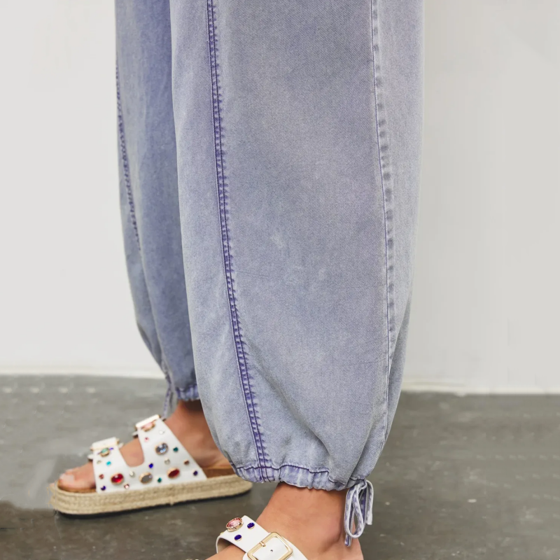 Vivien - V-Neck Jumpsuit