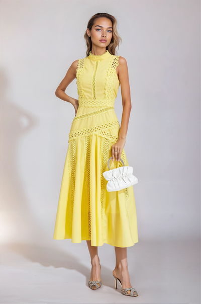 Clarisse – Elegant Lace Dress