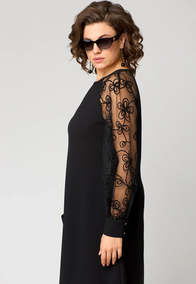 Willa – Elegant Lace Detail Midi Dress