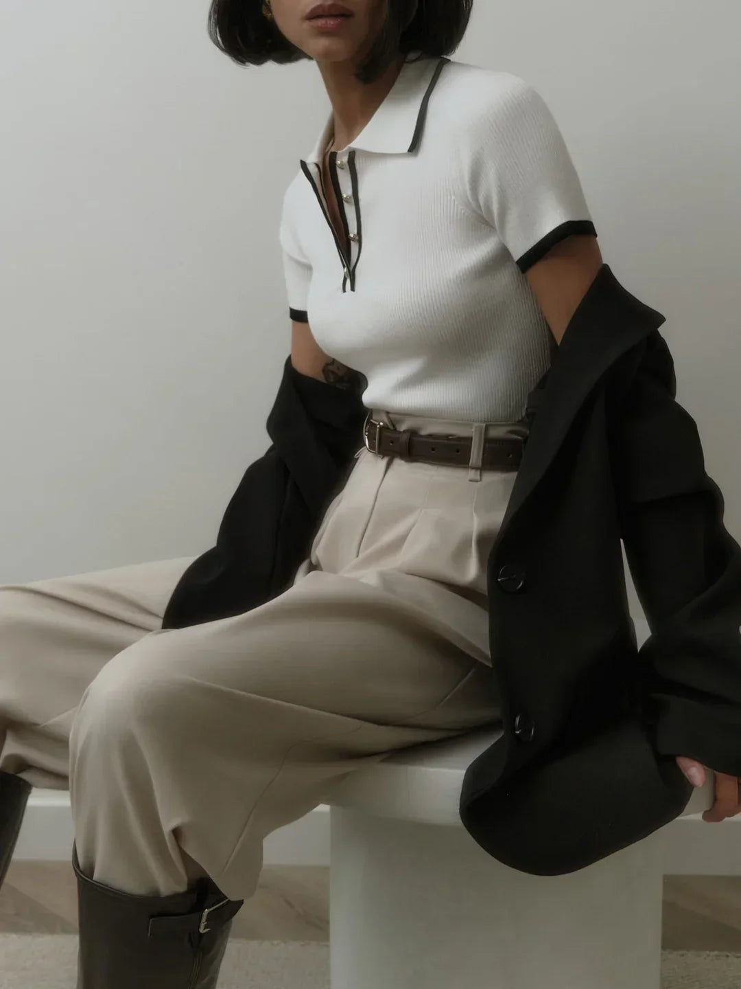 Nara - Contrast Trim Metal Button Knit Top