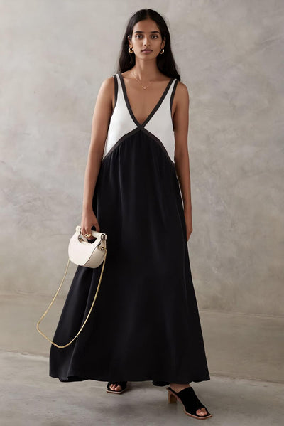 Elena – Sleeveless Midi Dress