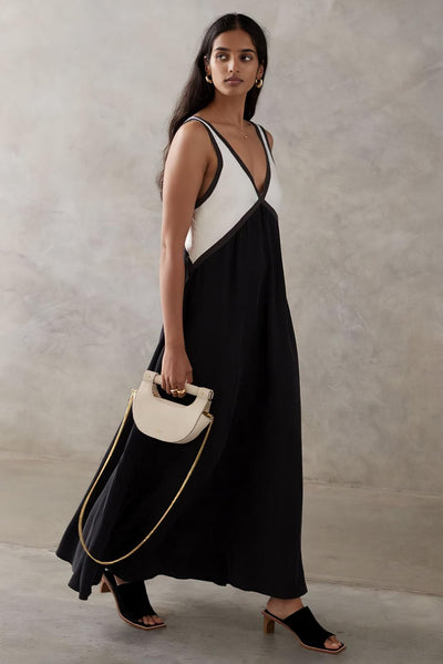 Elena – Sleeveless Midi Dress