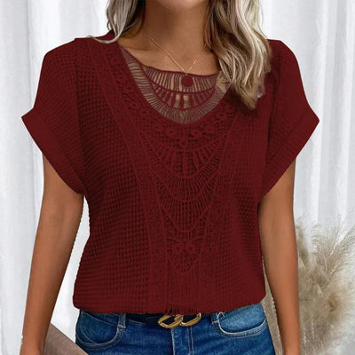 Mara – Feminine Lace Blouse