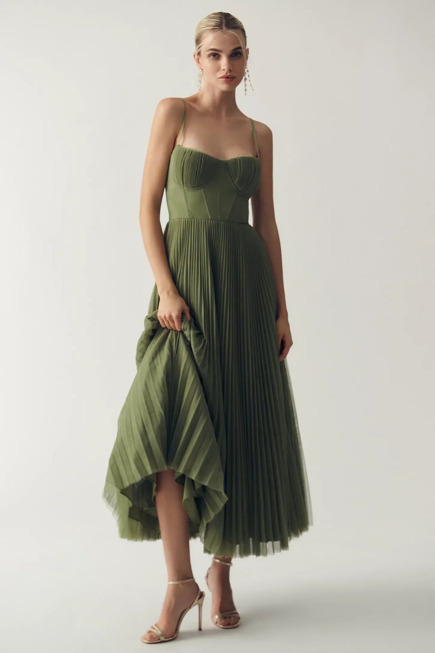 Bolivia – Elegant backless dress