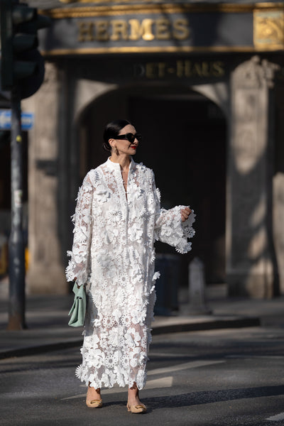Yeliz - Elegant Lace White Dress