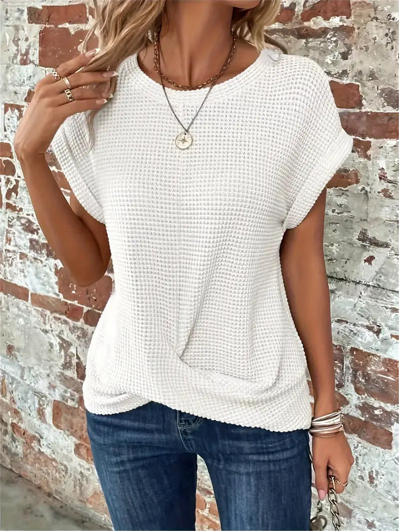 Ellis – Elegant Round-Neck Blouse