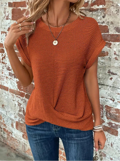 Ellis – Elegant Round-Neck Blouse