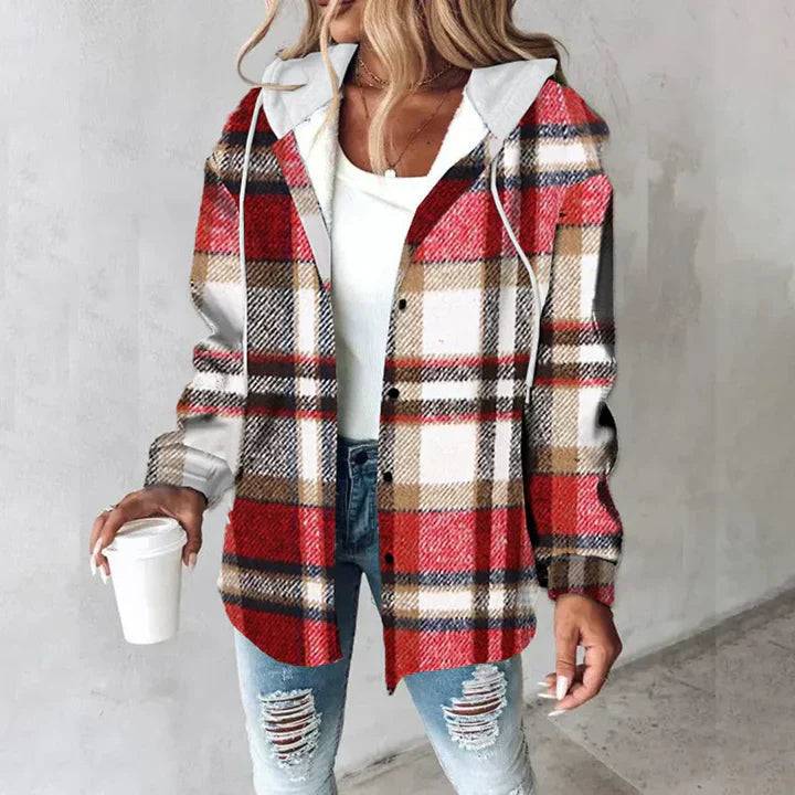 Elodie – The Effortless Plaid Jacket